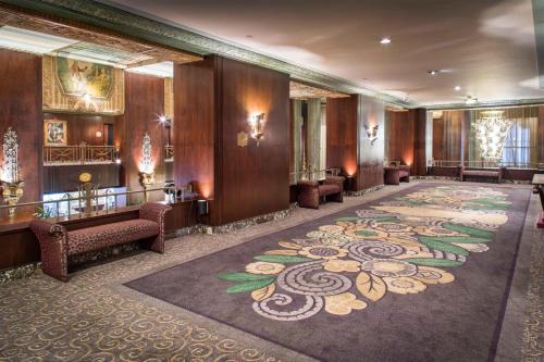 Hilton Cincinnati Netherland Plaza in Cincinnati