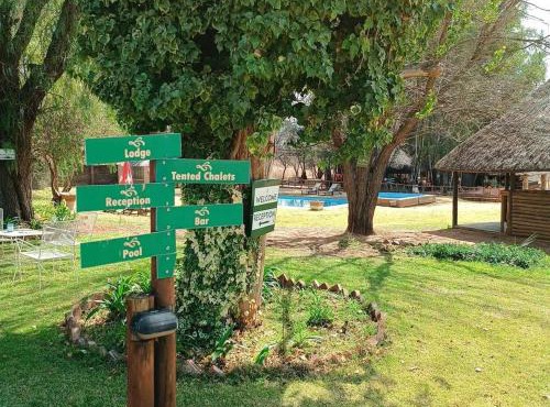 Savannah Game Lodge, Wedding Venue and River Retreat in Parys