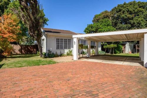 Chosi Self-Catering Cottages in Gqeberha