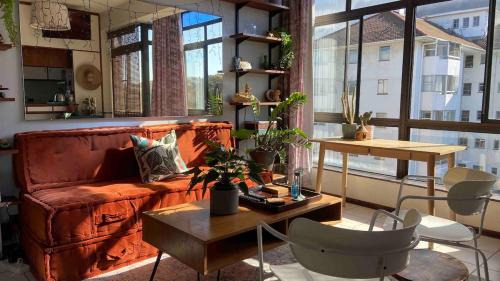 A Comfortable Hideout for Extended Stays