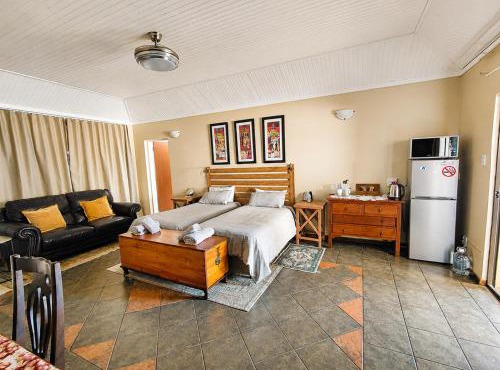 WHY NOT GUESTHOUSE in Bothaville