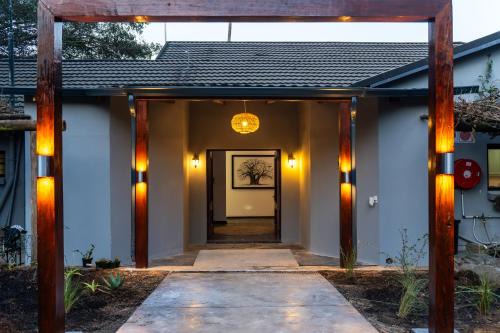 Valley Nest Country House in White River