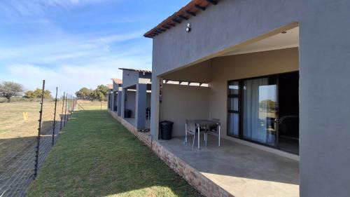 GROOTVALLEI SELF CATERING Units in Mahikeng