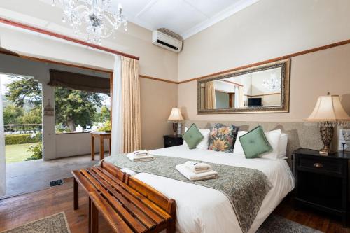Oue Werf Country House in Oudtshoorn