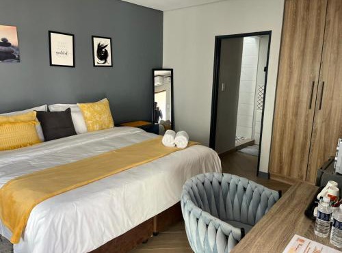 Black Villa Lodge in Hammanskraal