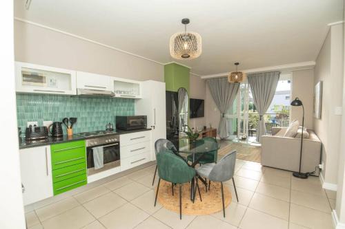 Carpe Diem Luxury Apartment 203 Brisbane in Gqeberha