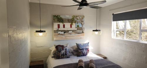 Volgenoeg Cottage 1 in Oudtshoorn