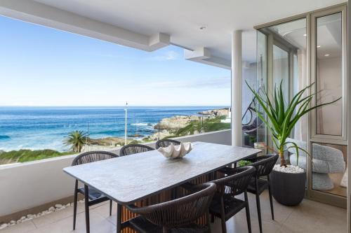 The Mira Hermanus Whisperer Whales Oasis 302 in Hermanus