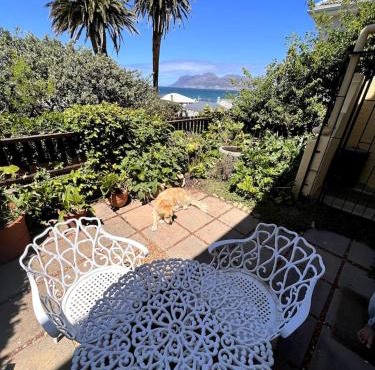 Quarterdeck Cottage Kalk Bay No Load Shedding! in Cape Town