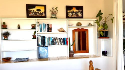 Bay Vista Garden Flat in Glencairn