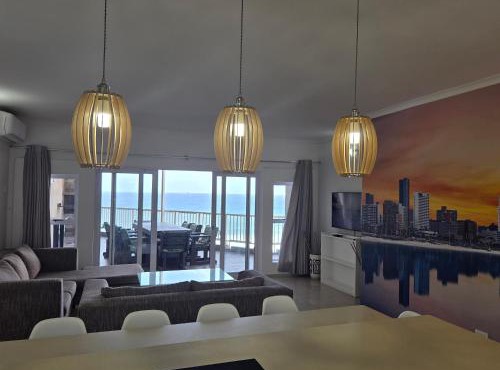 Umdloti Beachfront Haven in Umdloti