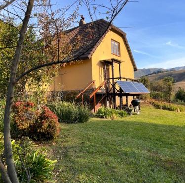 The Corner Room in Bergview