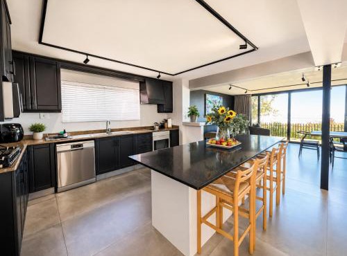 iMoyo Ocean Villa and Studio, Hermanus in Hermanus