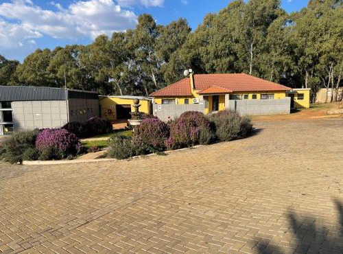 Cradle Mount Hotel Suites in Muldersdrift