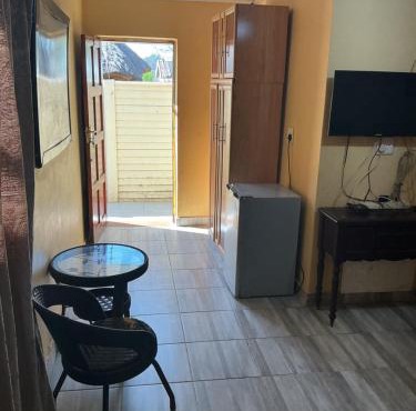Morning & Night Guests House in Alberton