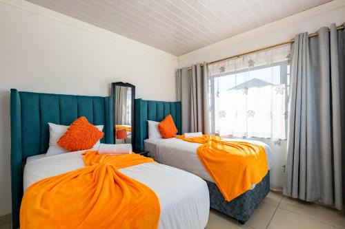 Safi Elegant Self-catering Suite 5 in East London
