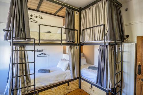Adamastor Backpackers in Muizenberg