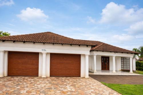 XNZN Guest House in Tzaneen
