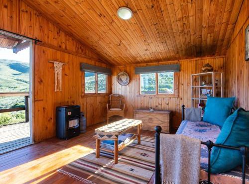 Bloukrans Off-Grid Cabin in Montagu