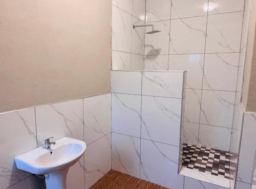 Pholanathi Lodge in Outer West Durban