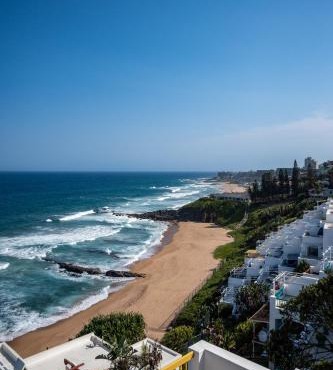 Beachfront Apartments Shakas Rock - Santorini Estate, Pool, Ocean Views in Ballito