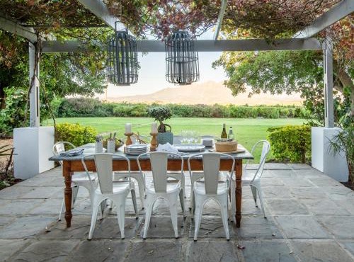 Stellenbosch Farm Cottage with Mountain Views in Stellenbosch