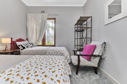 The Cozy 2 bedroom Apartment in Roodepoort
