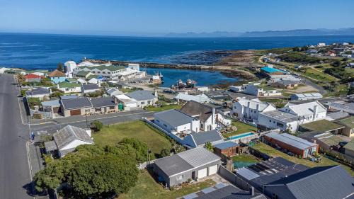 MM Good Times in Gansbaai
