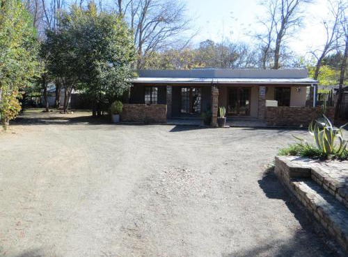 Country Cottages in Nieu-Bethesda