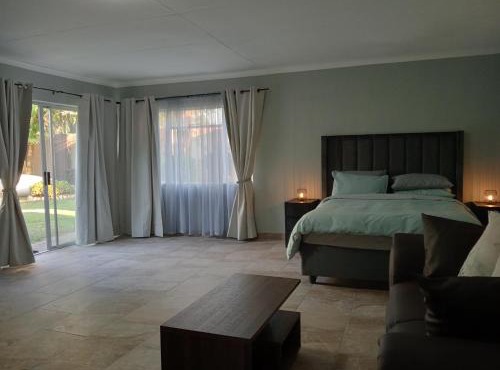 Oasis in Eden in Edenvale