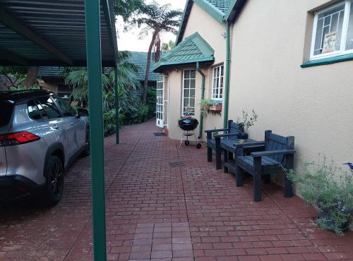 Lily's Inn in Centurion