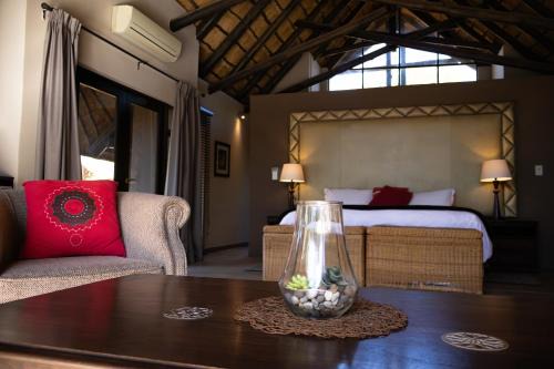 Buffalo Thorn Lodge in Matlhagame