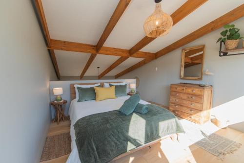 Weaver's Nest Cottage - Nature Retreat! in Gqeberha