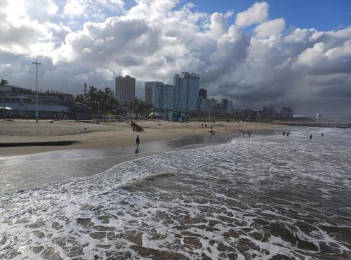 Durban Beachfront OceanSeaside Self Catering luxurious Apartments in Durban