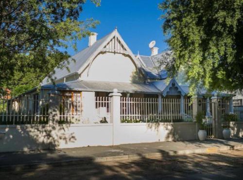 KAROOWERF GUEST HOUSE in Cradock