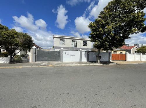 Adiel Guesthouse in Cape Town