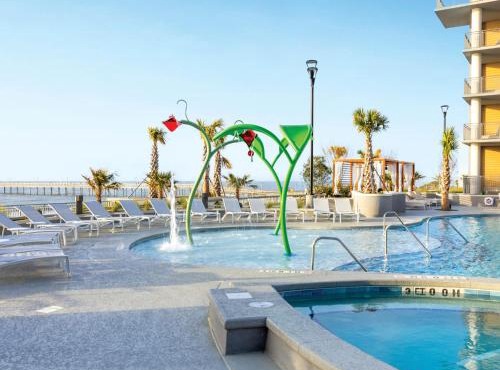 Holiday Inn Club Vacations Myrtle Beach Oceanfront in Myrtle Beach