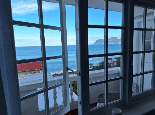 St James Mansions Apartment