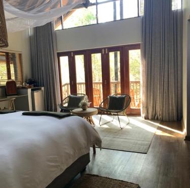 Ntamba Safari Lodge in Matlhagame