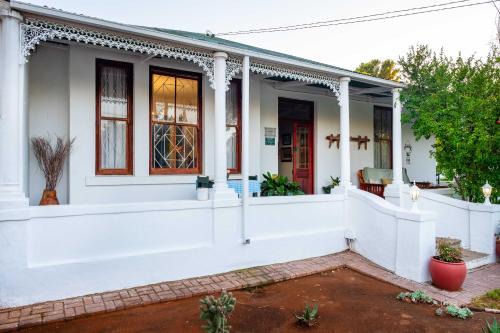 Karoo Ouberg Guest Lodge in Middelburg