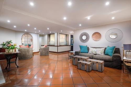 Protea Hotel by Marriott Johannesburg Balalaika Sandton in Johannesburg