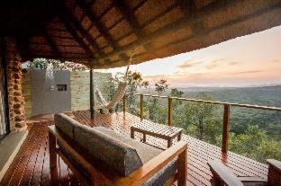 Leopard Mountain Safari Lodge in Manyoni Private Game Reserve